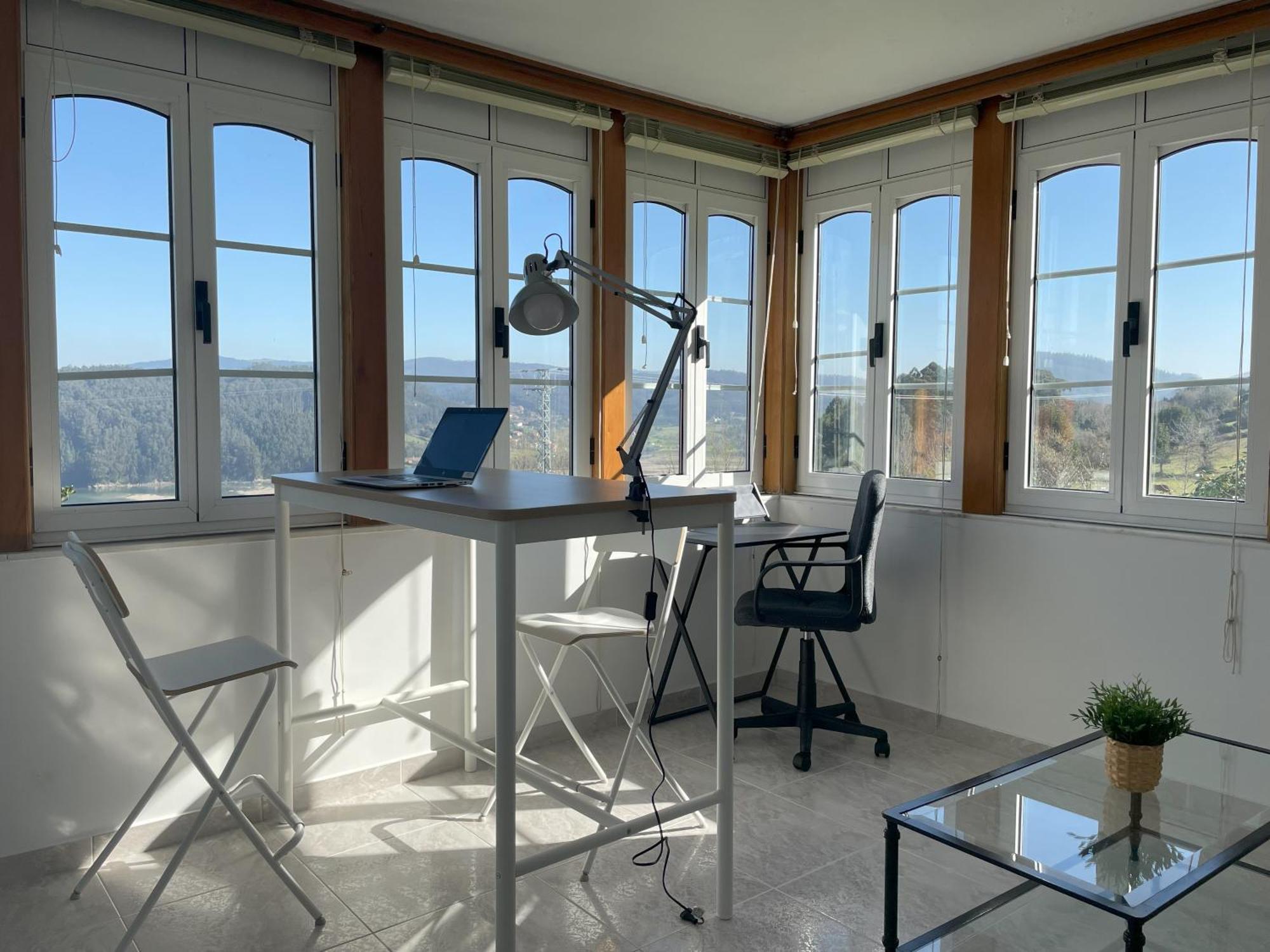 Beachfront Surf & Holiday House, Charming & Quiet Villarrube 外观 照片